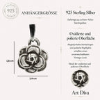 „Kamelie“ – handgefertigter Anhänger aus 925er Silber, Talisman für Schönheit und Eleganz, Skulpturenschmuck im Boho- und rustikalen Stil | Art Diva