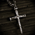 Kreuz-Anhänger für Herren aus 925er Silber – Symbol des Glaubens, handgefertigt im Boho- und rustikalen Stil | Art Diva