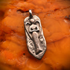 „Schutzengel“-Anhänger aus 925er Silber – skulpturaler Talisman für Schutz und innere Stärke, oxidierter Schmuck im Boho- und rustikalen Stil | Art Diva