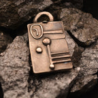 „Architektonische Abstraktion“ – Anhänger aus 925er Silber, Symbol für Kreativität, Individualität und moderne Ausdruckskraft, Skulpturenschmuck im Boho- und rustikalen Stil | Art Diva