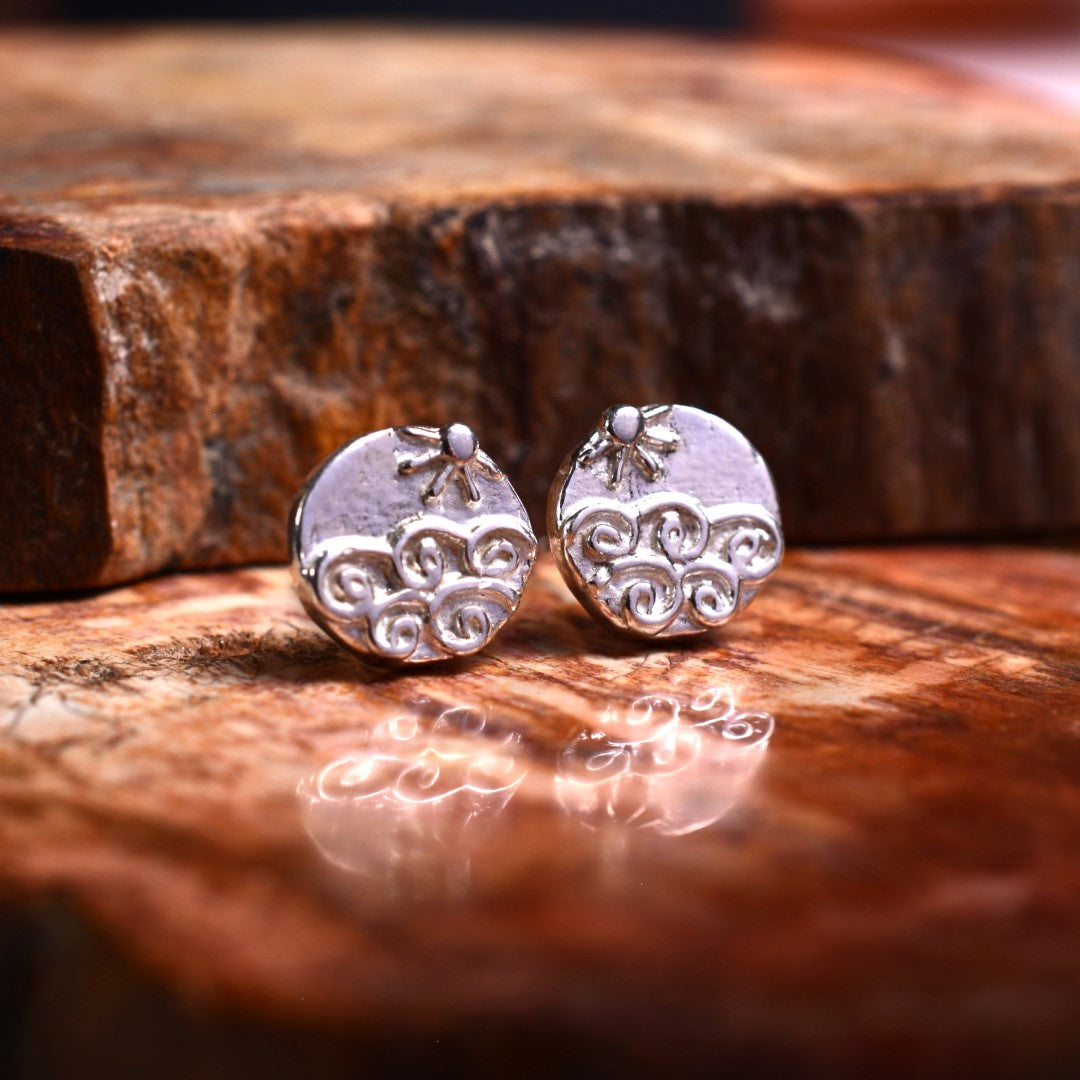„Meeresbrise“-Ohrringe mit Sonne und Wellen aus 925er Silber – hochglanzpolierter Schmuck im Boho-Stil | Art Diva