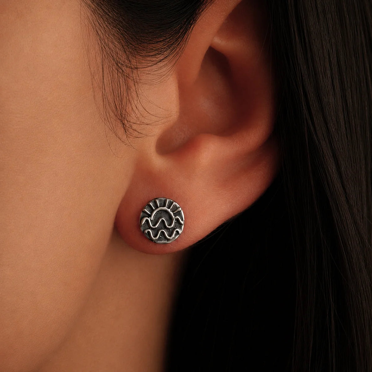 „Meeresaufgang“-Ohrstecker aus 925er Silber – teilweise oxidierter Schmuck im Boho-Vintage-Stil | Art Diva