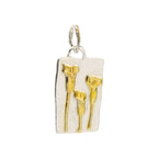 925er Silberanhänger „Drei Calla-Blüten mit goldenen Akzenten“ | Boho – Rustikal – Skulpturaler Schmuck | Handgefertigt | Art Diva