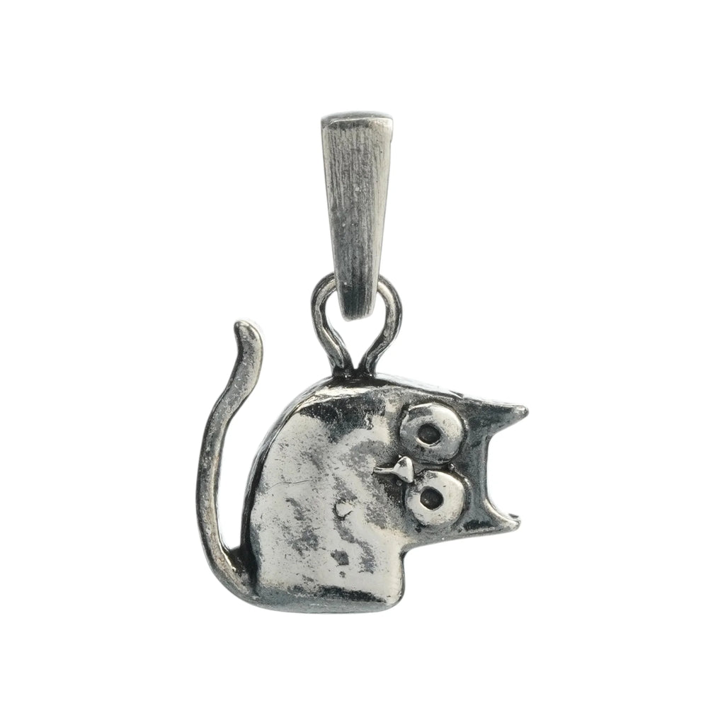 „Pisana“ – oxidierter Katzen-Anhänger aus 925er Silber für Katzenliebhaber, Skulpturenschmuck im Boho- und rustikalen Stil | Art Diva