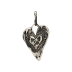 Herz-in-Herz-Anhänger aus 925er Silber – Talisman für Liebe und tiefe Verbundenheit, handgefertigter Skulpturenschmuck im Boho- und rustikalen Stil | Art Diva