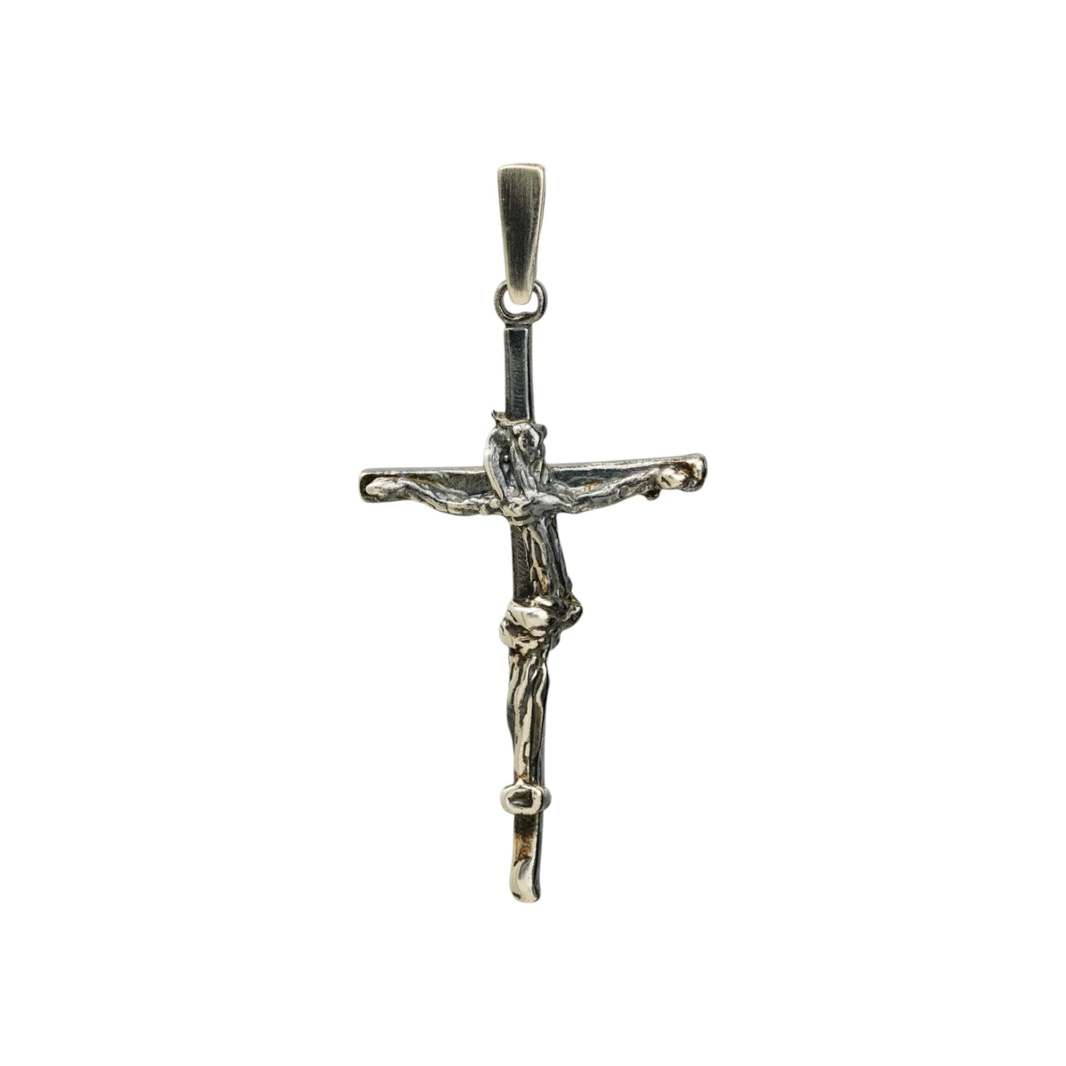 „Kreuz des Glaubens“ – Kruzifix aus 925er Silber mit kunstvoll gestalteter Christusfigur, handgefertigtes Symbol für Stärke und Spiritualität im Vintage-, Boho- und rustikalen Stil | Art Diva