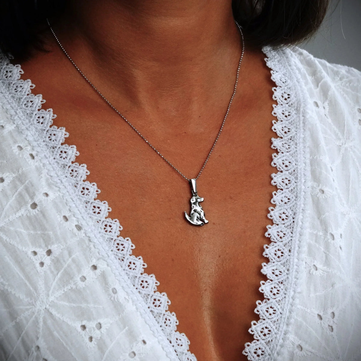 Hund – Anhänger aus 925er Silber | Symbol für Freundschaft und Verbundenheit | Art Diva