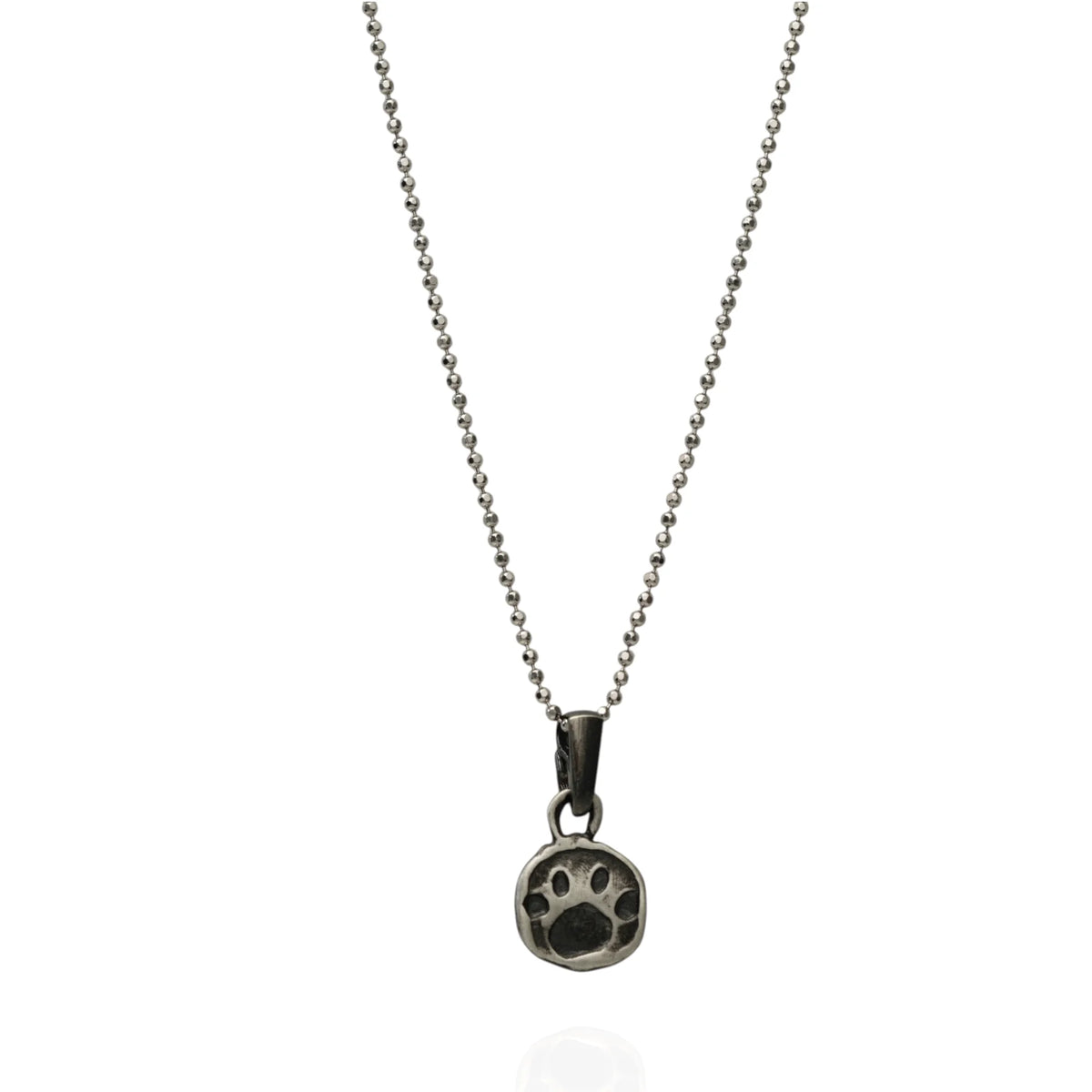925er Silberanhänger „Pfote“ – handgefertigter Boho-Talisman für Tierliebe, skulpturales Schmuckstück und Geschenk für Hunde- oder Katzenliebhaber | Art Diva
