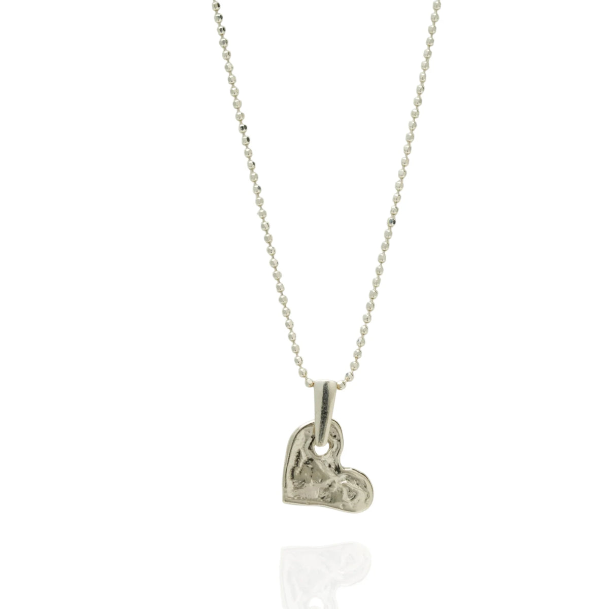 Herz-Anhänger aus 925er Silber – Talisman für Liebe und Verbundenheit, handgefertigt im Boho- und rustikalen Stil | Art Diva
