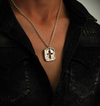Massiver Herren-Kreuzanhänger aus 925er Silber mit ausgeschnittenem Kreuz – handpoliert, Schmuck im Boho- und rustikalen Stil | Art Diva