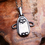 „Pinguin“-Anhänger aus 925er Silber – Talisman für ewige Liebe und Treue, skulpturaler Schmuck im Boho-Rustik-Stil | Art Diva