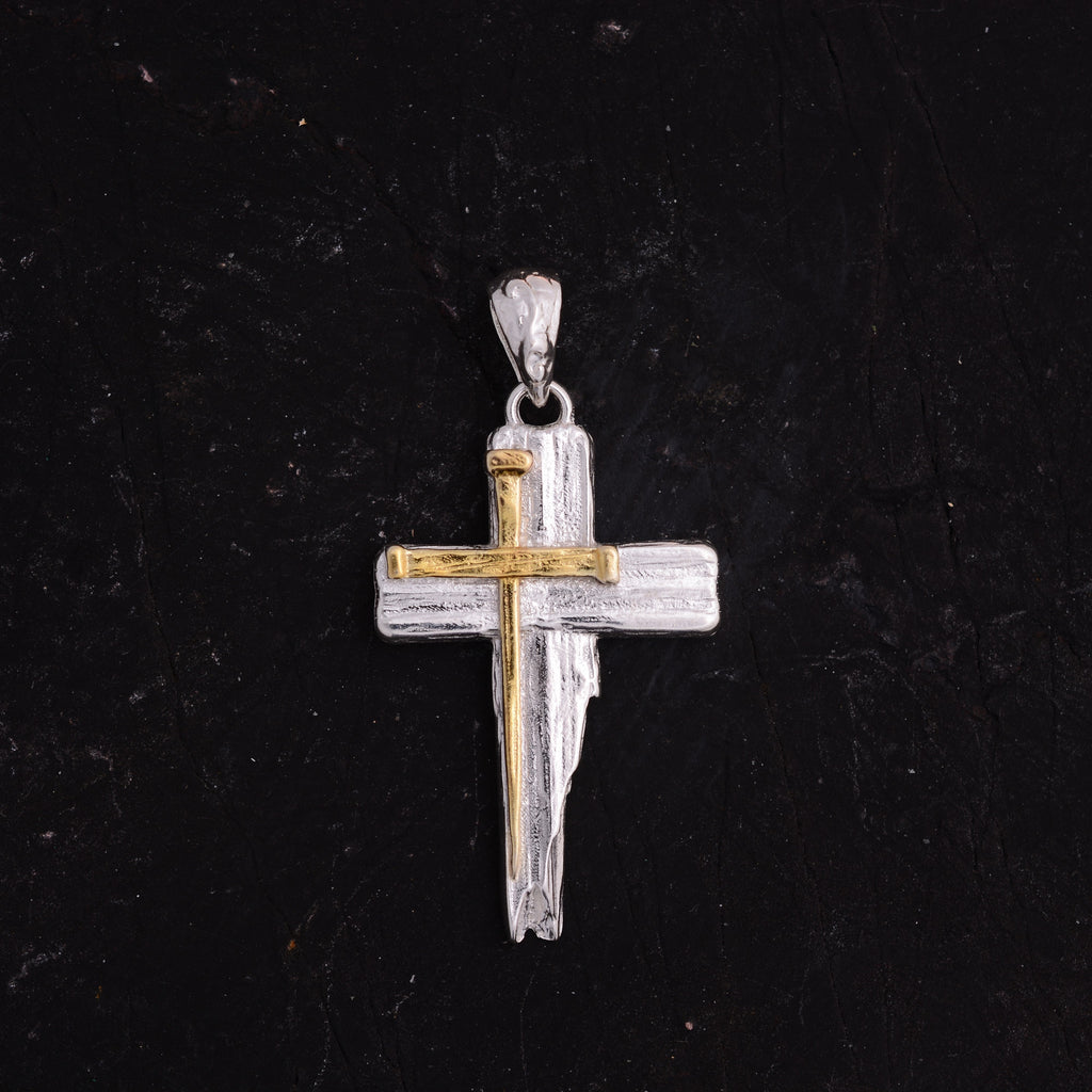 Massiver Kreuz-Anhänger für Herren aus 925er Silber – Symbol für Glauben und Entschlossenheit, handgefertigt | Art Diva