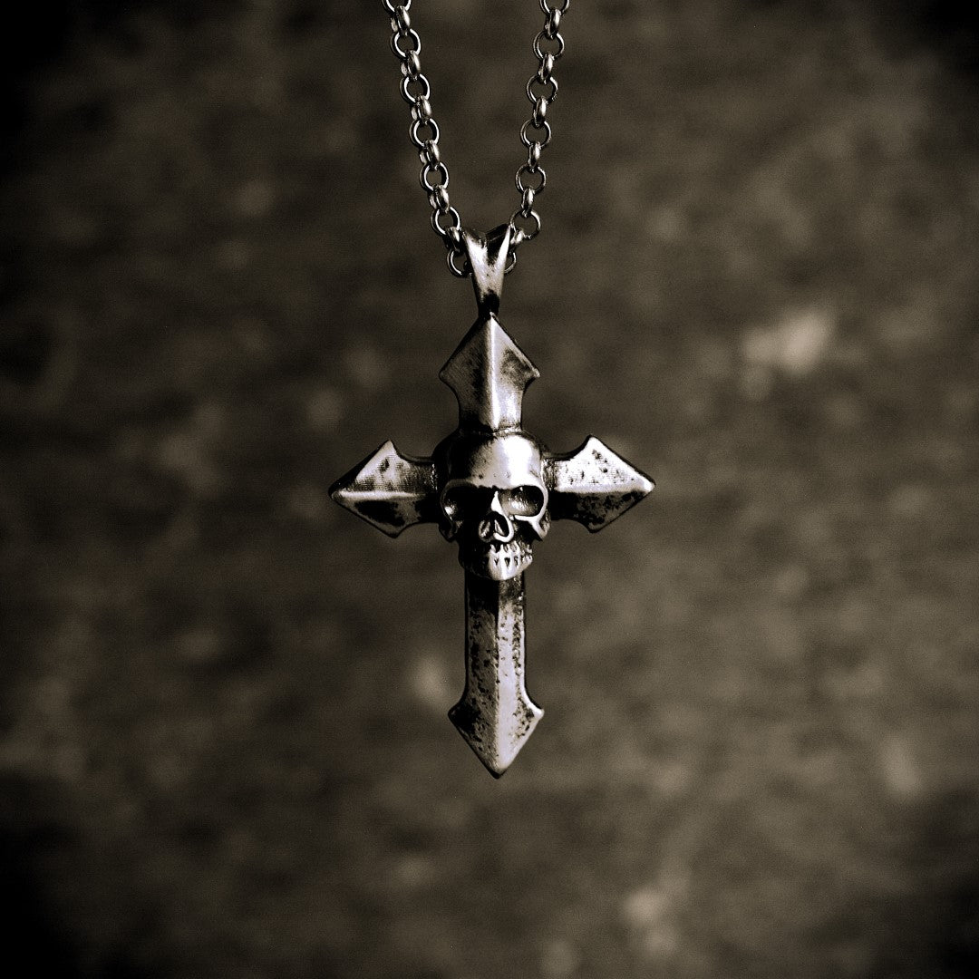 „Memento Mori“-Kreuzanhänger für Herren aus 925er Silber – Symbol für Tod und Ewigkeit | Art Diva
