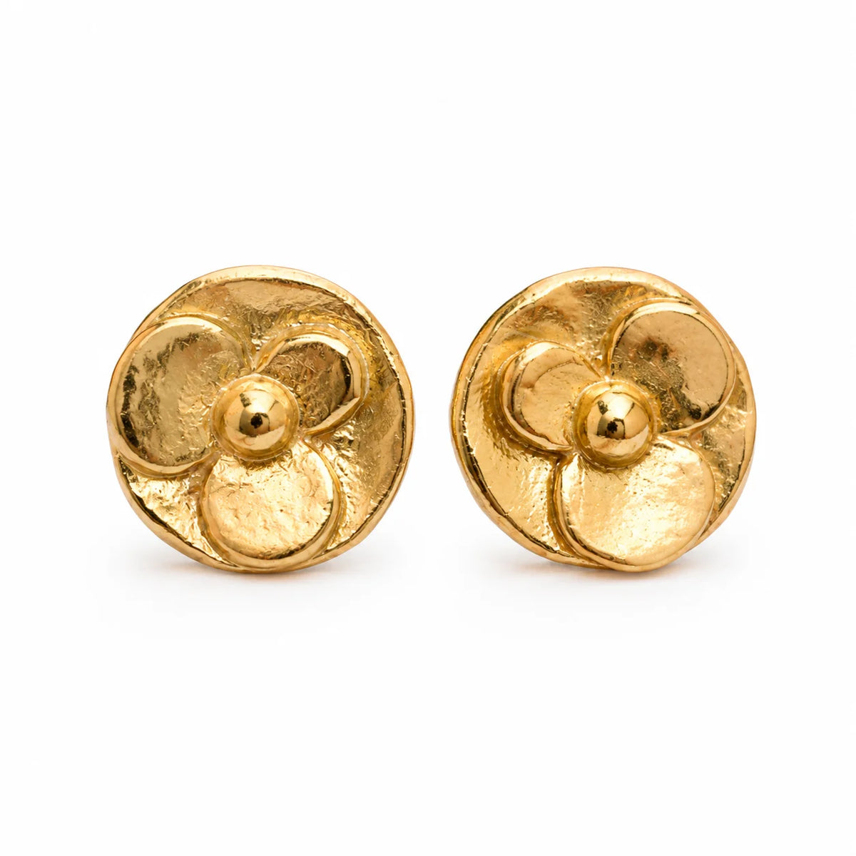 „Veilchen“-Mini-Ohrstecker aus vergoldetem 925er Silber – floraler Schmuck im Boho-Stil | Art Diva