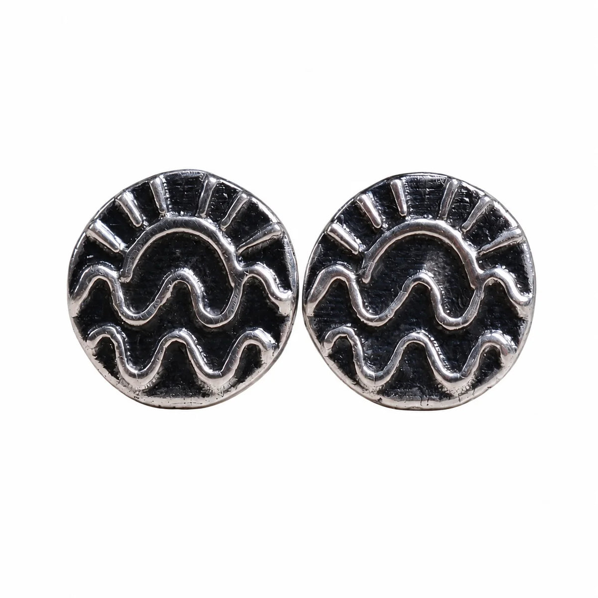 „Meeresaufgang“-Ohrstecker aus 925er Silber – teilweise oxidierter Schmuck im Boho-Vintage-Stil | Art Diva