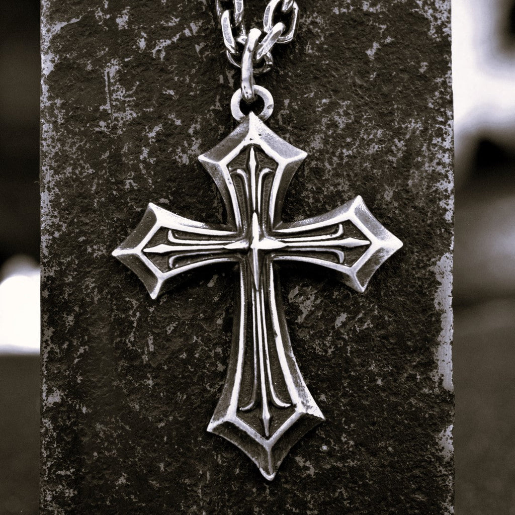 „Kreuz des Glaubens“-Anhänger für Herren aus 925er Silber – groß und massiv, Symbol für spirituelle Stärke und Schutz | Art Diva