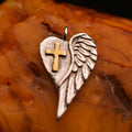 „Herz mit Kreuz und Engelsflügel“-Anhänger aus 925er Silber mit goldfarbenen Akzenten – handpolierter Talisman für Schutz, Liebe und innere Stärke | Art Diva