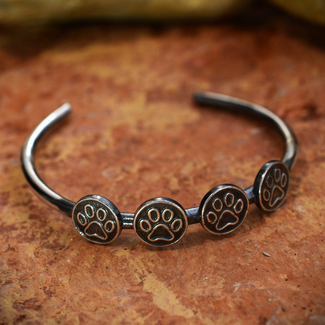 Pfoten-Armband aus 925er Silber – handgefertigter, verstellbarer Schmuck für Hunde- und Katzenliebhaber | Art Diva