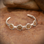 Pfoten-Armband aus 925er Silber mit goldenen Akzenten – handgefertigter, verstellbarer Schmuck für Hunde- und Katzenliebhaber | Art Diva