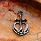 „Glaube • Hoffnung • Liebe“-Anhänger aus 925er Silber – maritimer Talisman, Skulpturenschmuck im Boho- und rustikalen Stil | Art Diva