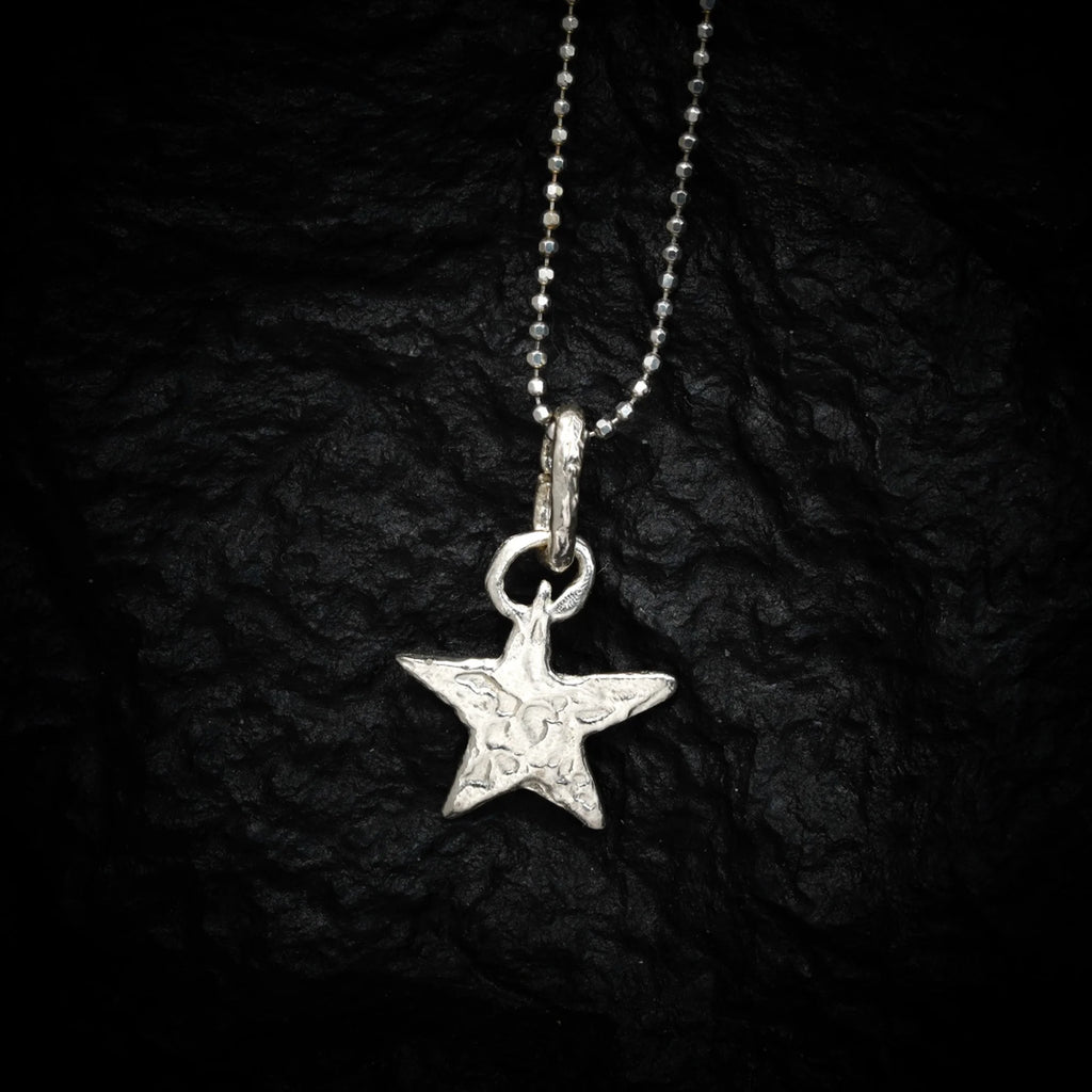 925er Silberanhänger „Stern“ – handgefertigter Boho-Talisman für Hoffnung, skulpturales Schmuckstück und Geschenk für Mutter, Tochter oder Freundin | Art Diva