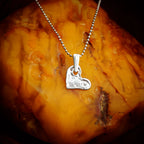 Herz-Anhänger aus 925er Silber – Talisman für Liebe und Verbundenheit, handgefertigt im Boho- und rustikalen Stil | Art Diva