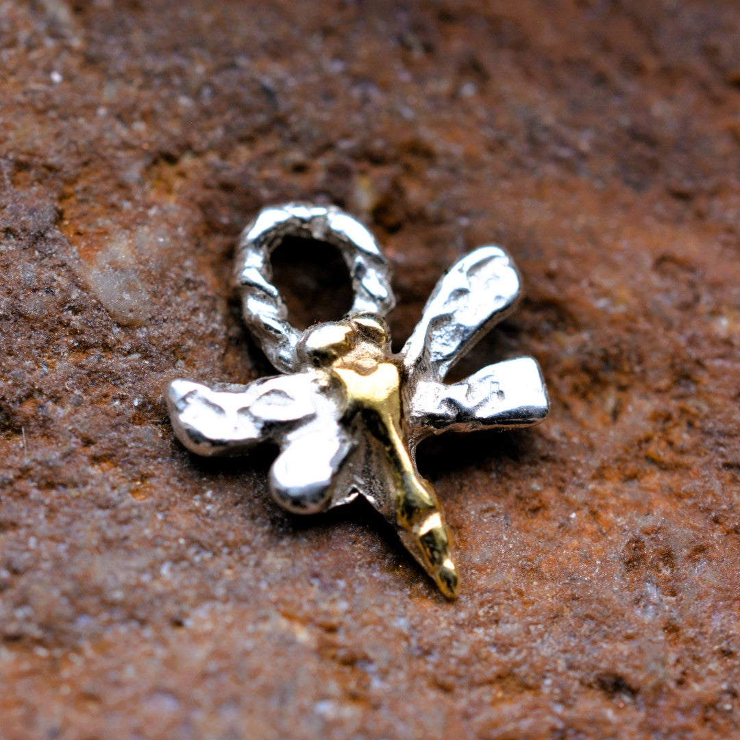Libellen-Anhänger aus 925er Silber – Talisman für Veränderung und spirituelles Wachstum, handgefertigter Skulpturenschmuck im Boho-Stil, ideales Geschenk für Mutter, Tochter oder Freundin | Art Diva