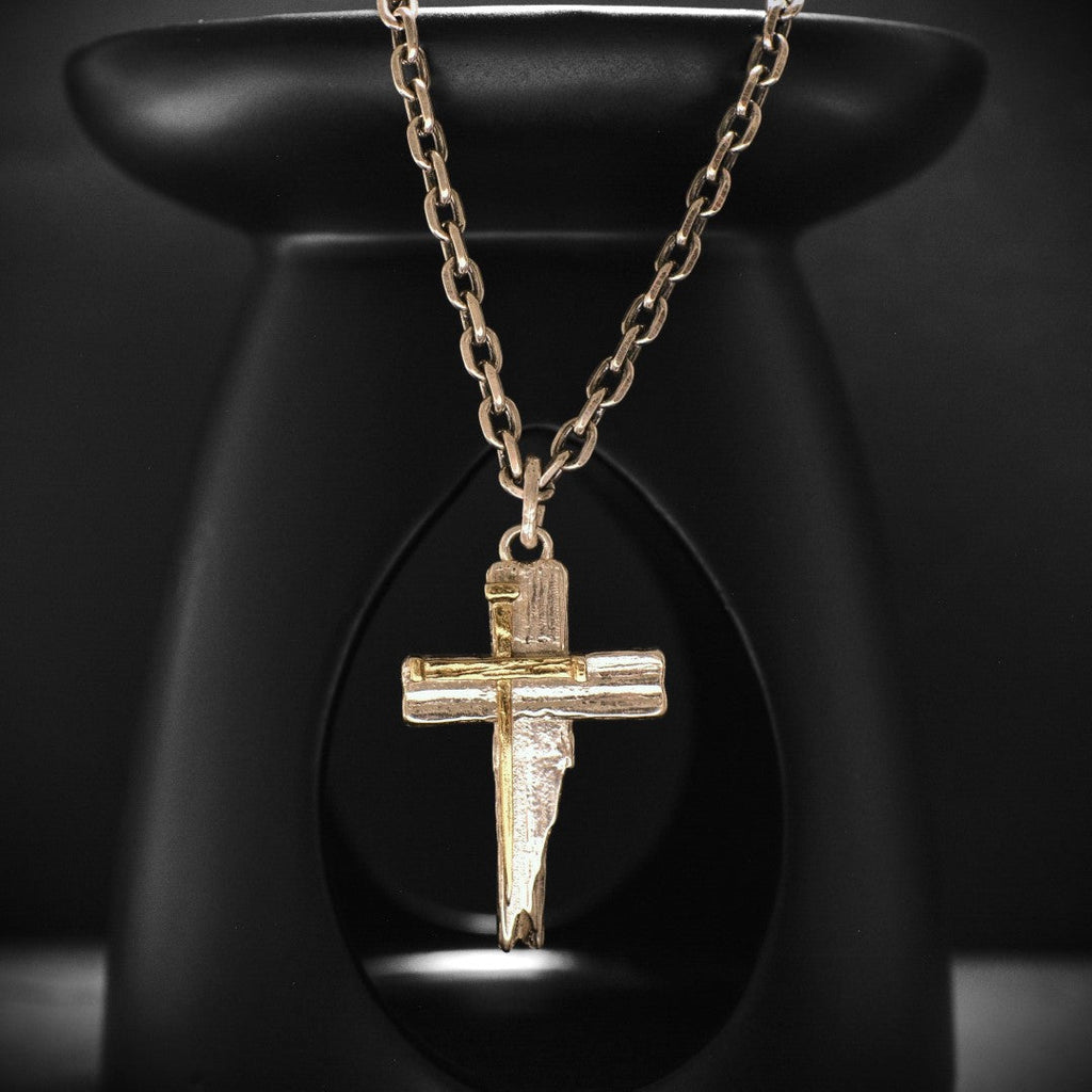 Massiver Kreuz-Anhänger für Herren aus 925er Silber – Symbol für Glauben und Entschlossenheit, handgefertigt | Art Diva