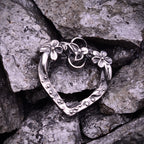 „Offenes Herz“-Anhänger für Damen aus 925er Silber – oxidierter Schmuck im Boho- und rustikalen Stil | Art Diva