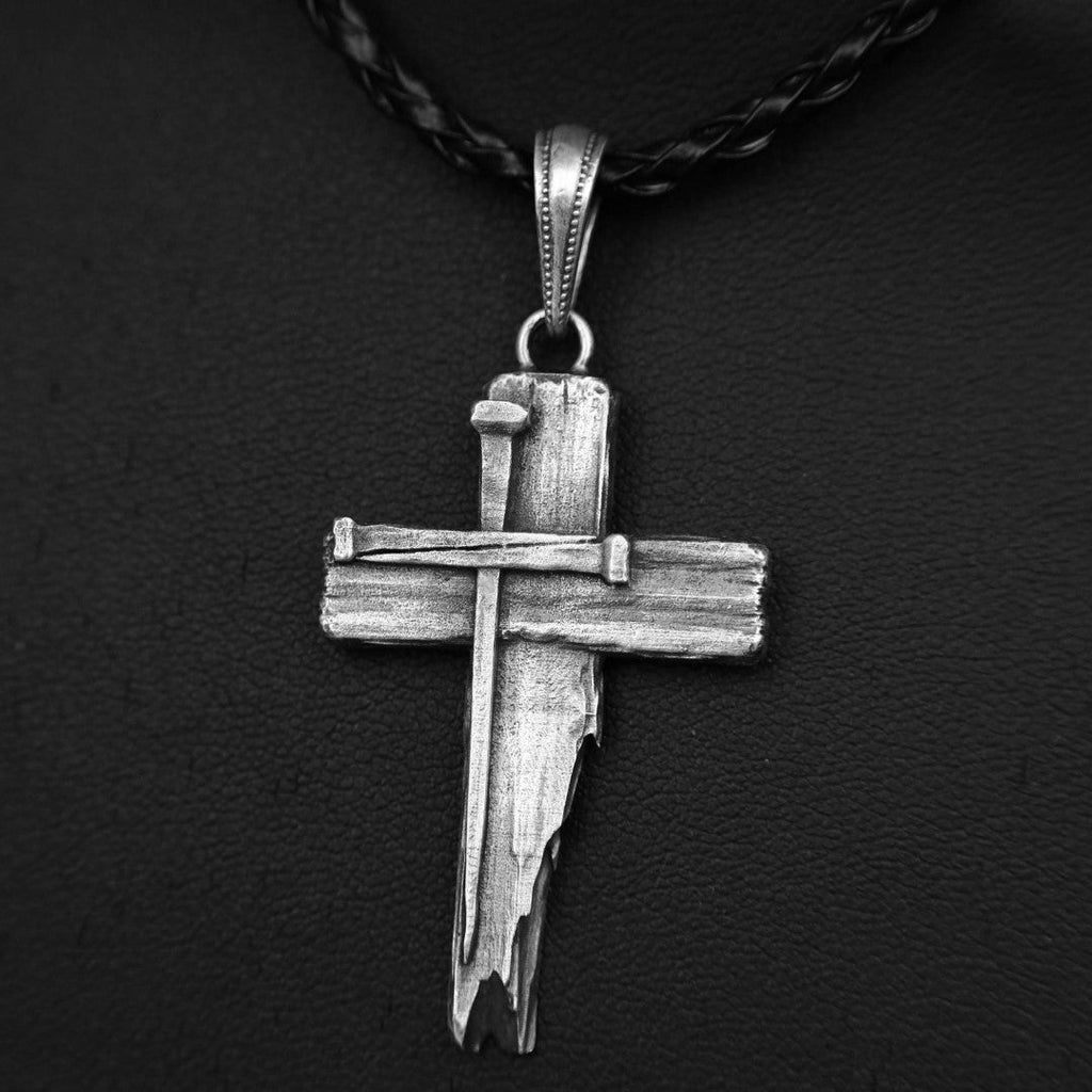Massiver Kreuz-Anhänger für Herren aus 925er Silber – Symbol für Glauben und Entschlossenheit, handgefertigt | Art Diva
