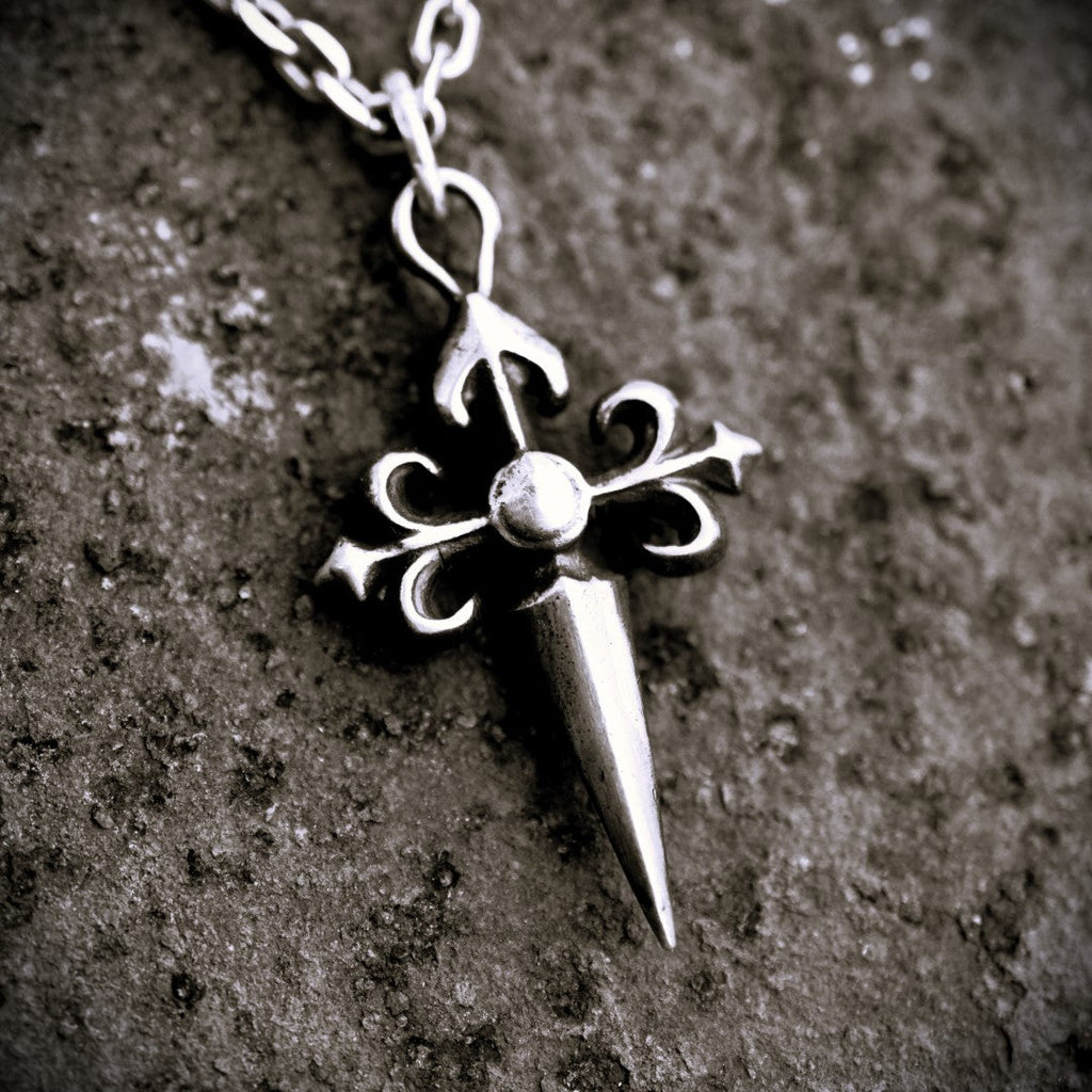 „Großes Ornamentkreuz“-Anhänger für Herren aus 925er Silber – kunstvolles Design, Symbol für spirituelle Stärke und Schutz | Art Diva