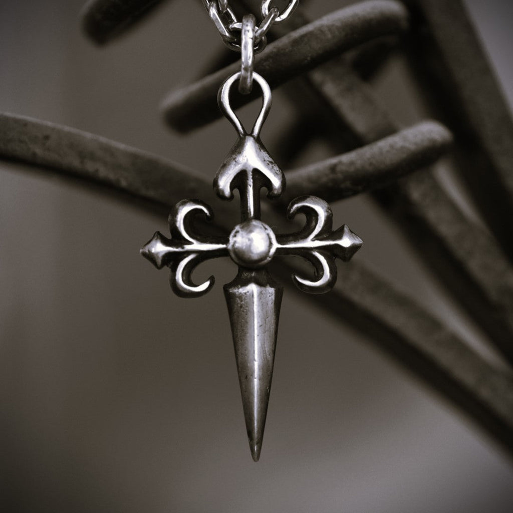 „Großes Ornamentkreuz“-Anhänger für Herren aus 925er Silber – kunstvolles Design, Symbol für spirituelle Stärke und Schutz | Art Diva