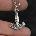 „Anker der Stärke“ – handgefertigter Herren-Anhänger aus 925er Silber, Symbol für Stabilität und Mut, Skulpturenschmuck im Boho- und rustikalen Stil | Art Diva
