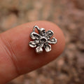 925er Silberanhänger „Blume“ – handgefertigter Boho-Talisman für Harmonie, skulpturales Schmuckstück und Geschenk für Mutter, Tochter oder Freundin | Art Diva