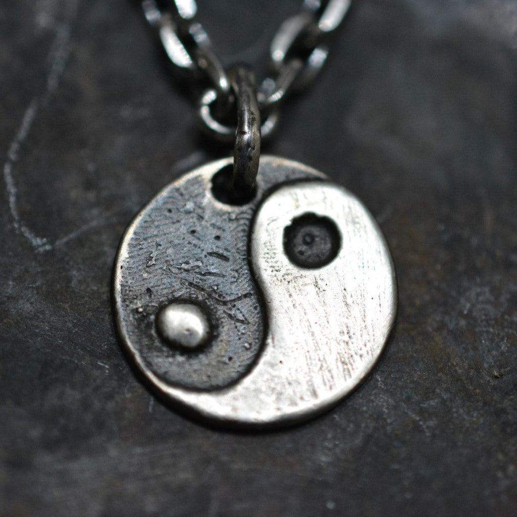 „Yin und Yang“-Anhänger für Herren aus 925er Silber – Symbol für Gleichgewicht und Harmonie | Art Diva