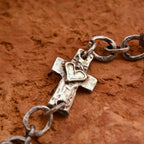 925er Silberanhänger „Kreuz mit Herz“ – handgefertigter Boho-Talisman für Glaube und Liebe, skulpturales Schmuckstück und Geschenk für Mutter, Tochter oder Freundin | Art Diva