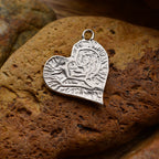 925er Silberanhänger „Mama, Papa und ich“ mit goldenen Akzenten | Amulett und Talisman für Liebe und familiäre Verbundenheit | Art Diva