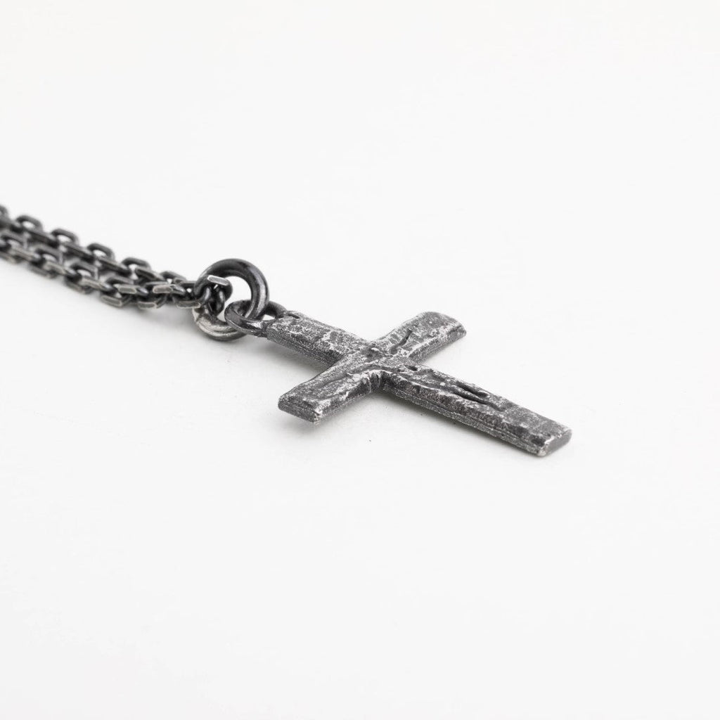 „Kreuzigung“-Kreuzanhänger für Herren aus 925er Sterlingsilber mit Jesus Christus – handgefertigt | Art Diva