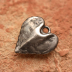 „Herz mit Engelsflügeln“-Anhänger aus 925er Silber – handgefertigter Talisman für Schutz und Liebe im künstlerischen Boho-Stil | Art Diva