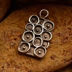 „Morgentau“ – Anhänger aus 925er Silber, handgefertigter Kunstschmuck im Boho- und rustikalen Stil | Art Diva