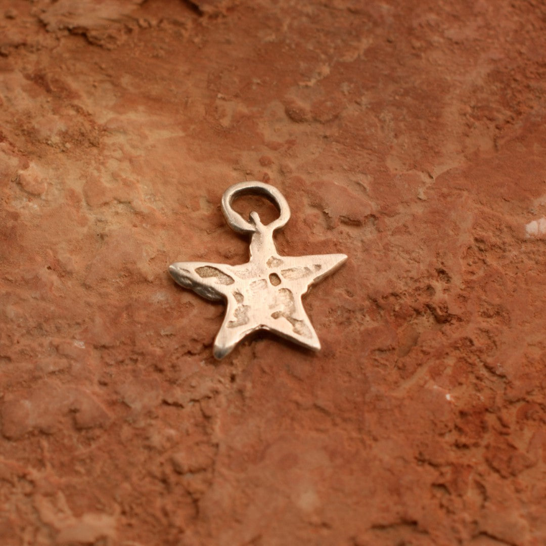 925er Silberanhänger „Stern“ – handgefertigter Boho-Talisman für Hoffnung, skulpturales Schmuckstück und Geschenk für Mutter, Tochter oder Freundin | Art Diva