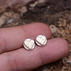 „Herz“-Mini-Ohrstecker aus 925er Silber – romantische Ohrringe | Art Diva
