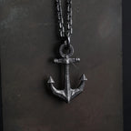 Anker-Anhänger für Herren aus 925er Silber – handgefertigter Talisman für Stärke und Stabilität, skulpturales Schmuckstück | Art Diva