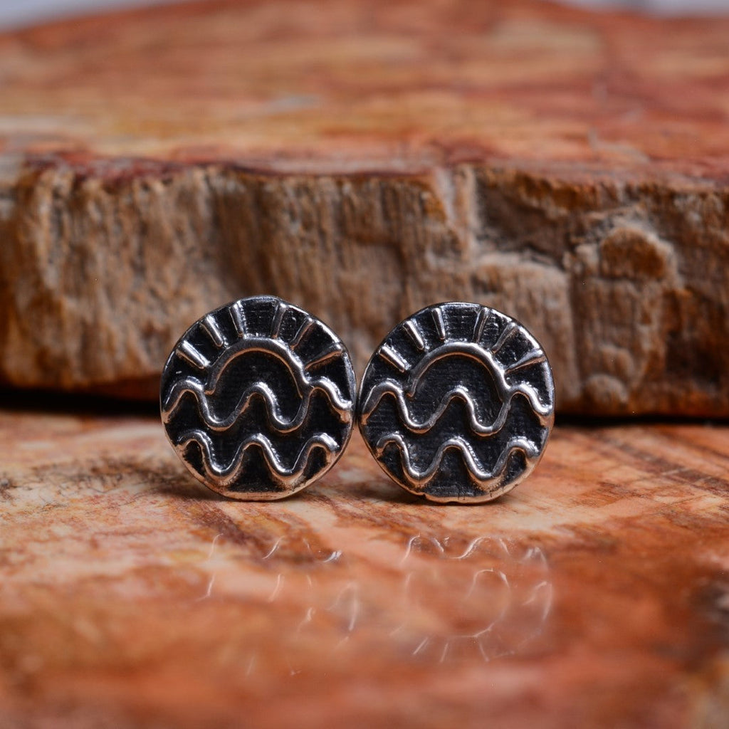 „Meeresaufgang“-Ohrstecker aus 925er Silber – teilweise oxidierter Schmuck im Boho-Vintage-Stil | Art Diva